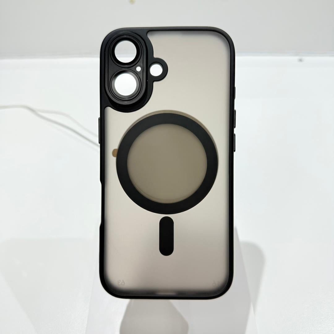 Clear Magsafe Cover - iPhone 16