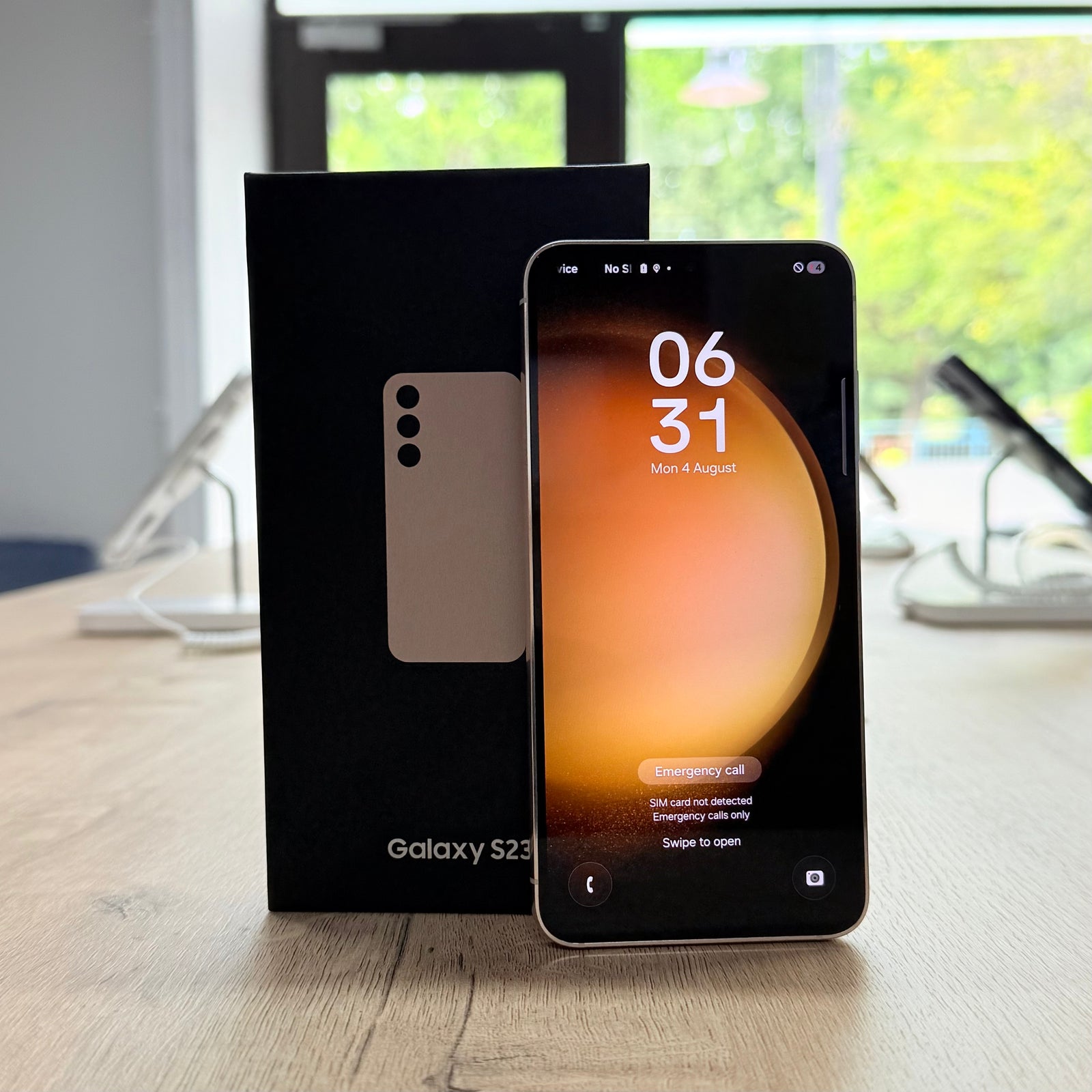 Used Samsung S23 256GB - Cream