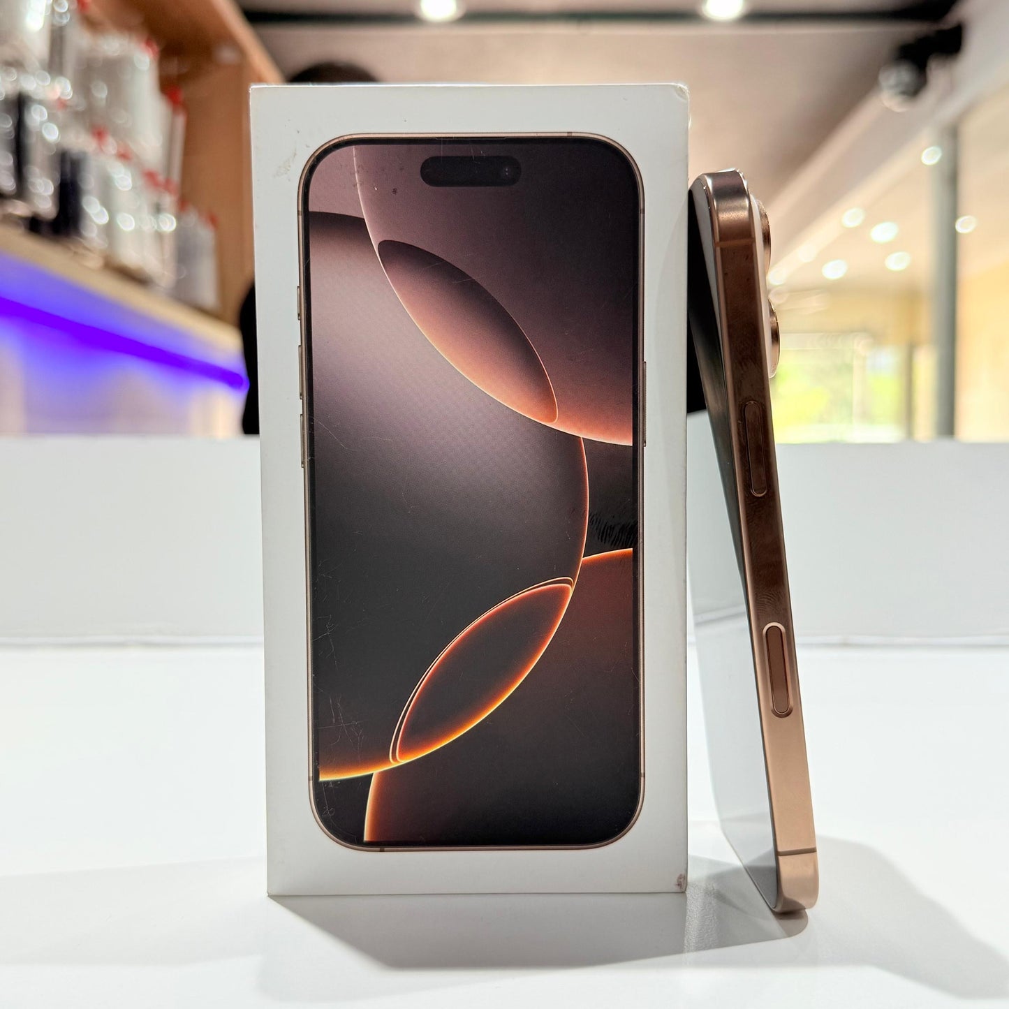 Used iPhone 16 Pro 256GB - Desert Titanium