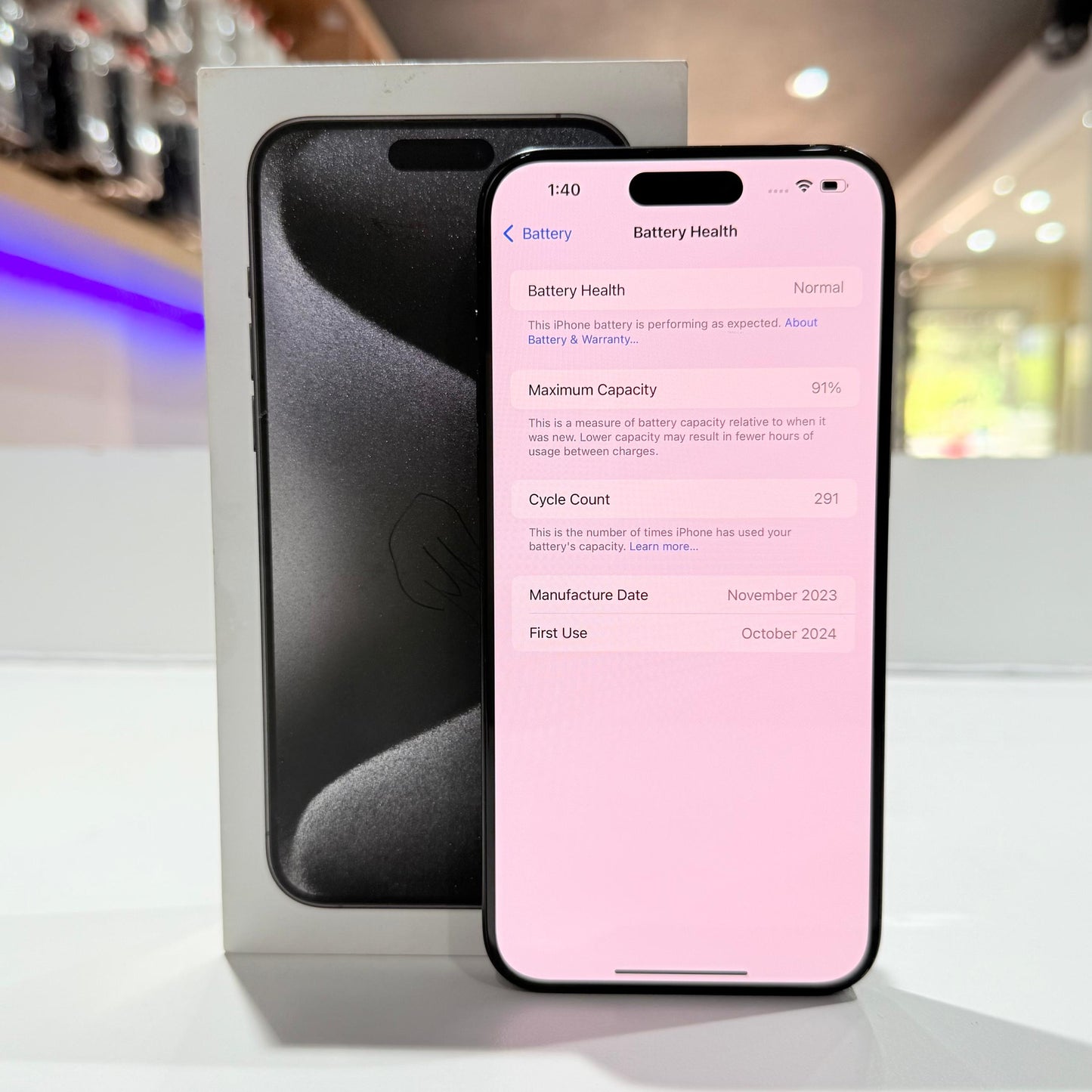 Used iPhone 15 Pro Max 256GB - Titanium Black