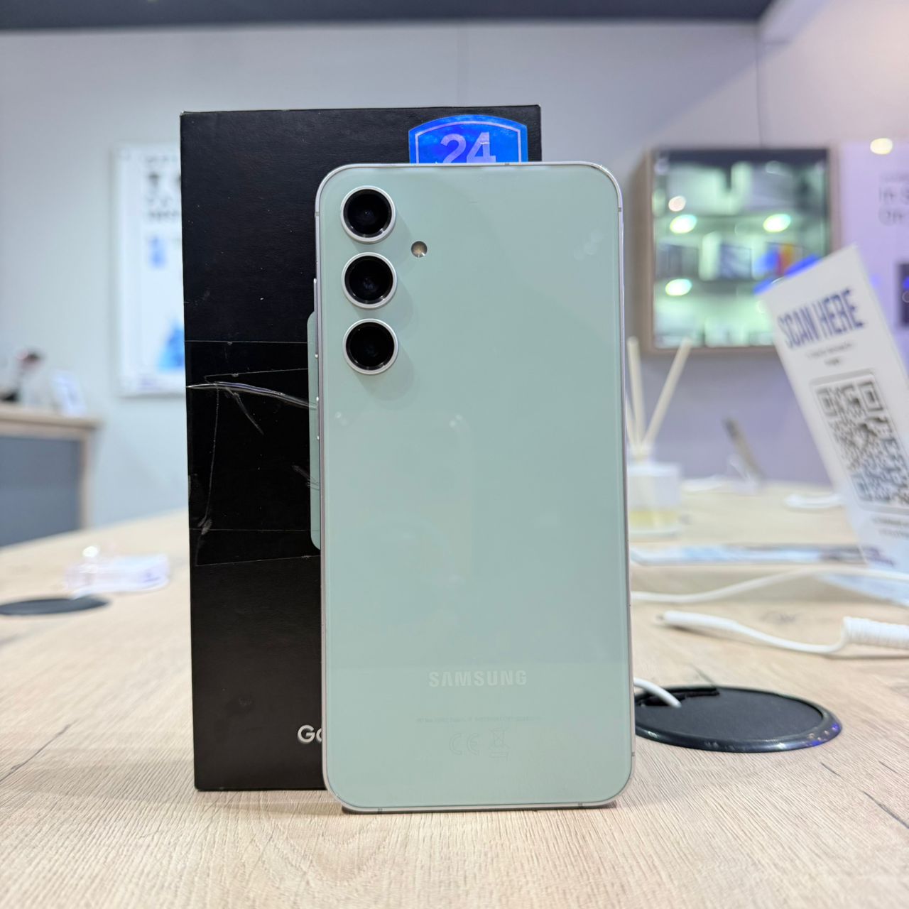 Used Samsung S23 FE 256GB - Mint