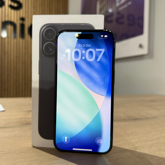 Used iPhone 16 128GB - Black