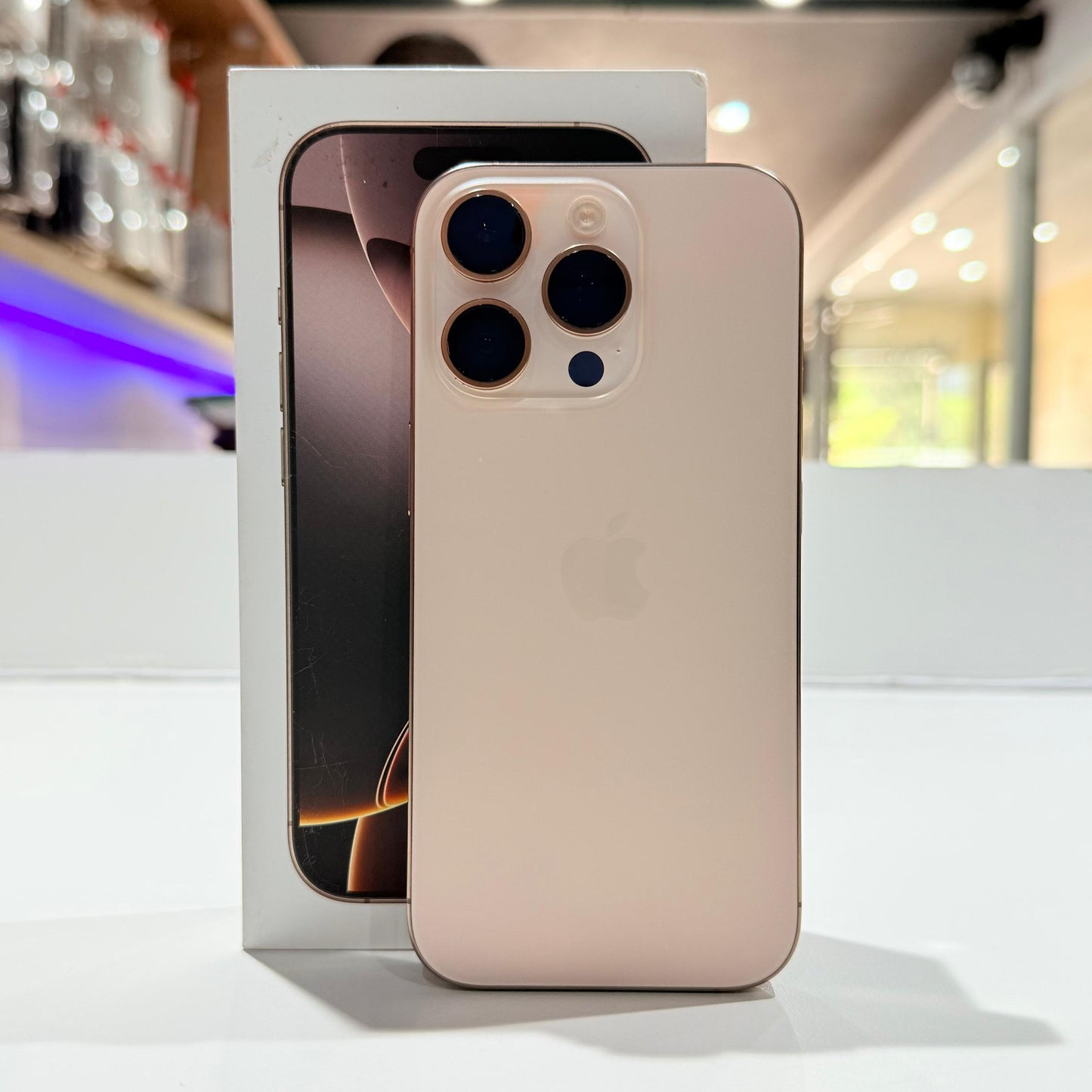 Used iPhone 16 Pro 256GB - Desert Titanium