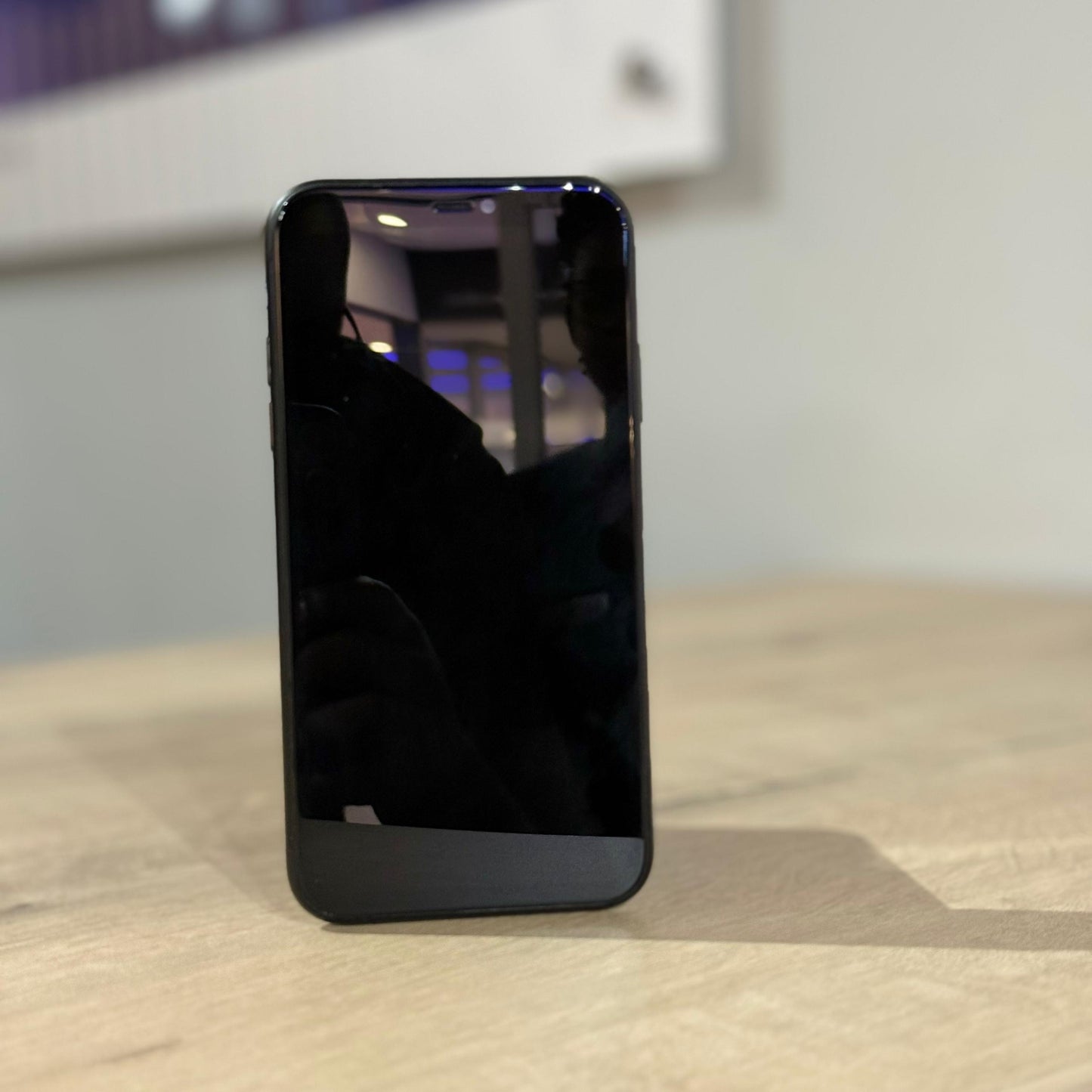 Used iPhone 11 128GB - Black