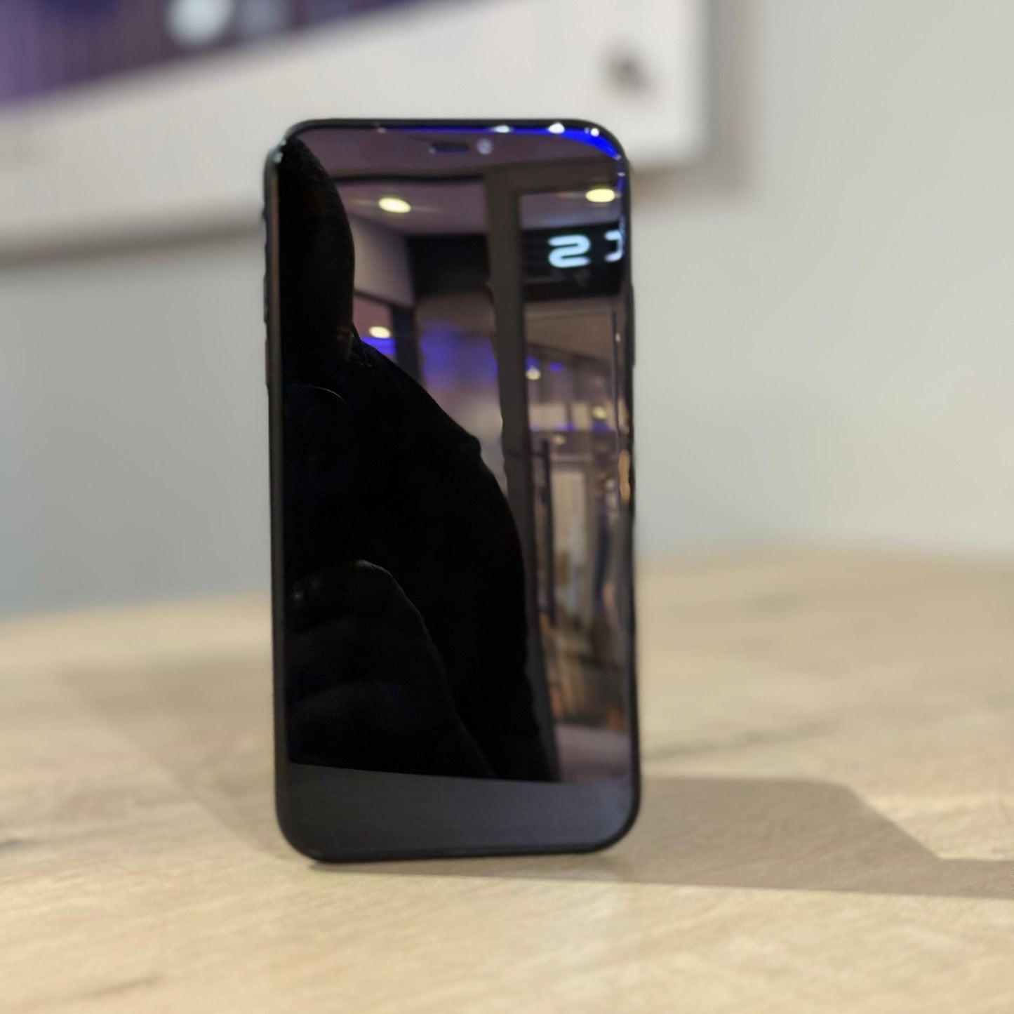 Used iPhone 11 128GB - Black