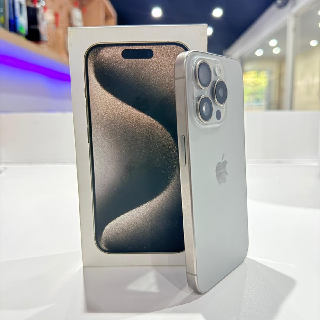Used iPhone 15 Pro 128GB - Natural Titanium