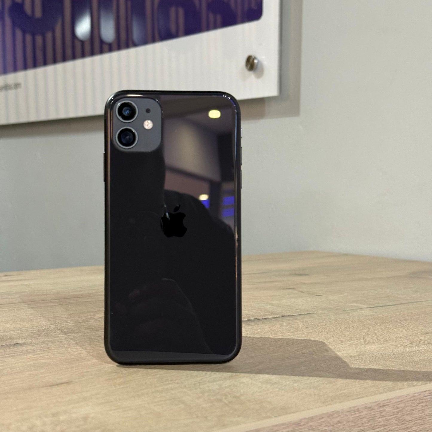 Used iPhone 11 128GB - Black