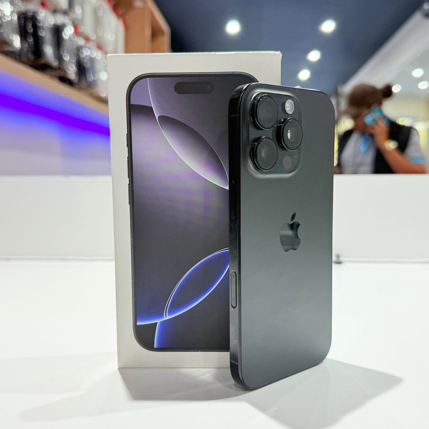 Used iPhone 16 Pro 128GB - Black Titanium