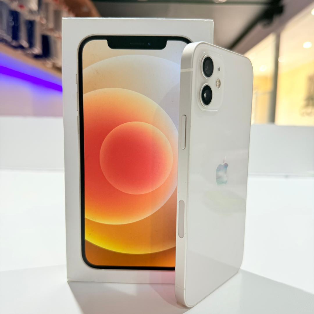 Used iPhone 12 128GB - White