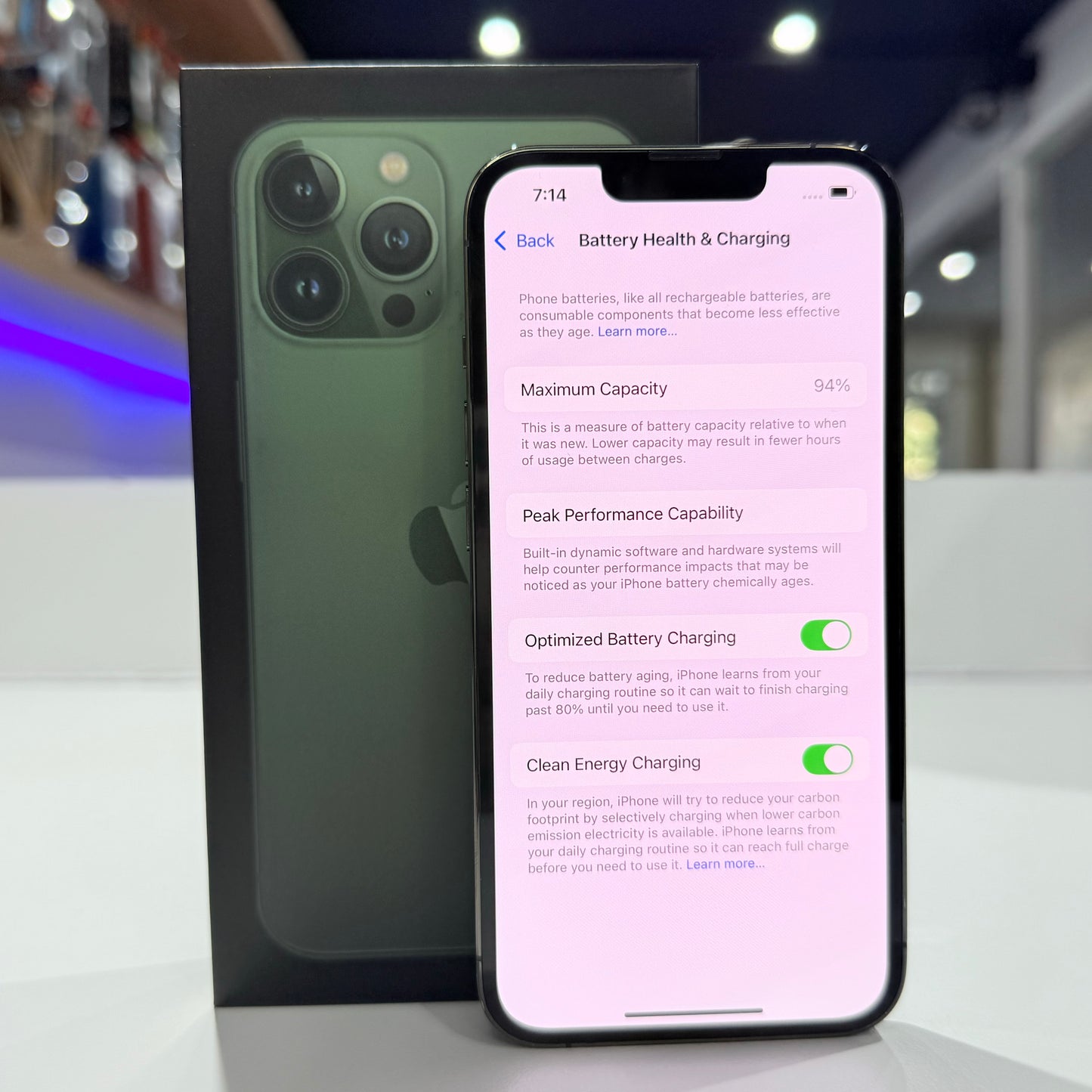 Used iPhone 13 Pro 256GB - Alpine Green