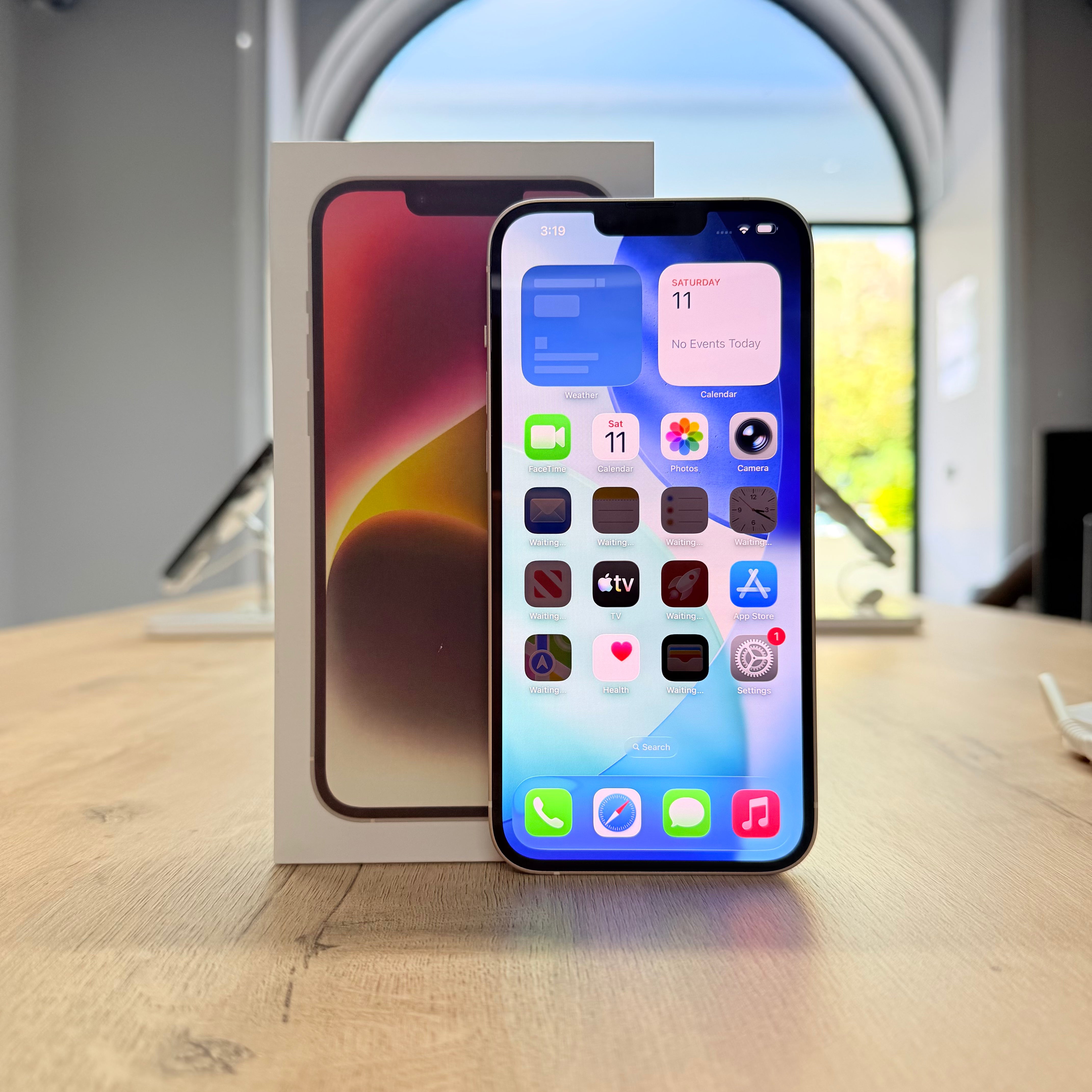 Used iPhone 14 Plus Starlight – 128GB (BH 100%)