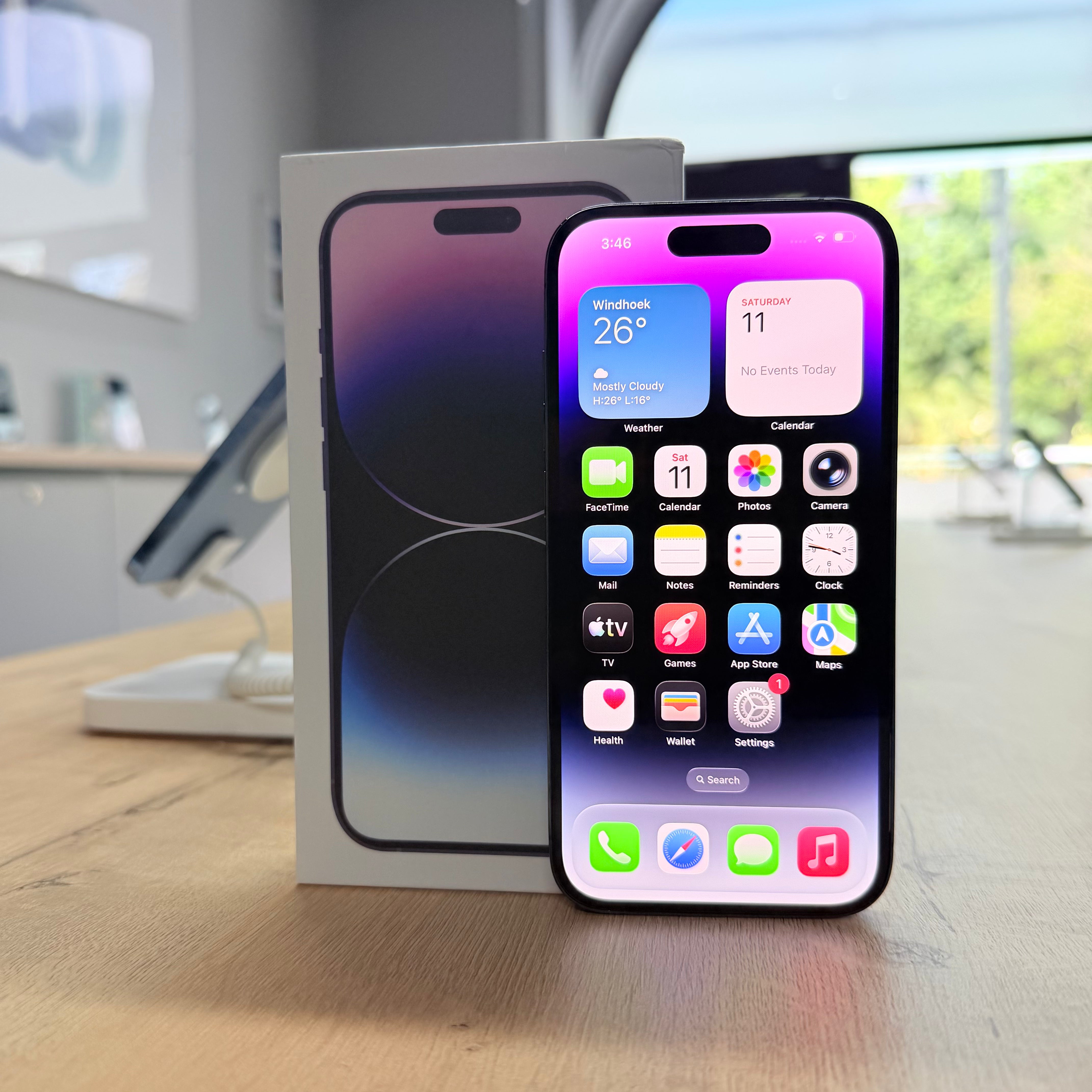 Used iPhone 14 Pro Deep Purple – 256GB (BH 100%)-thumbmail-2
