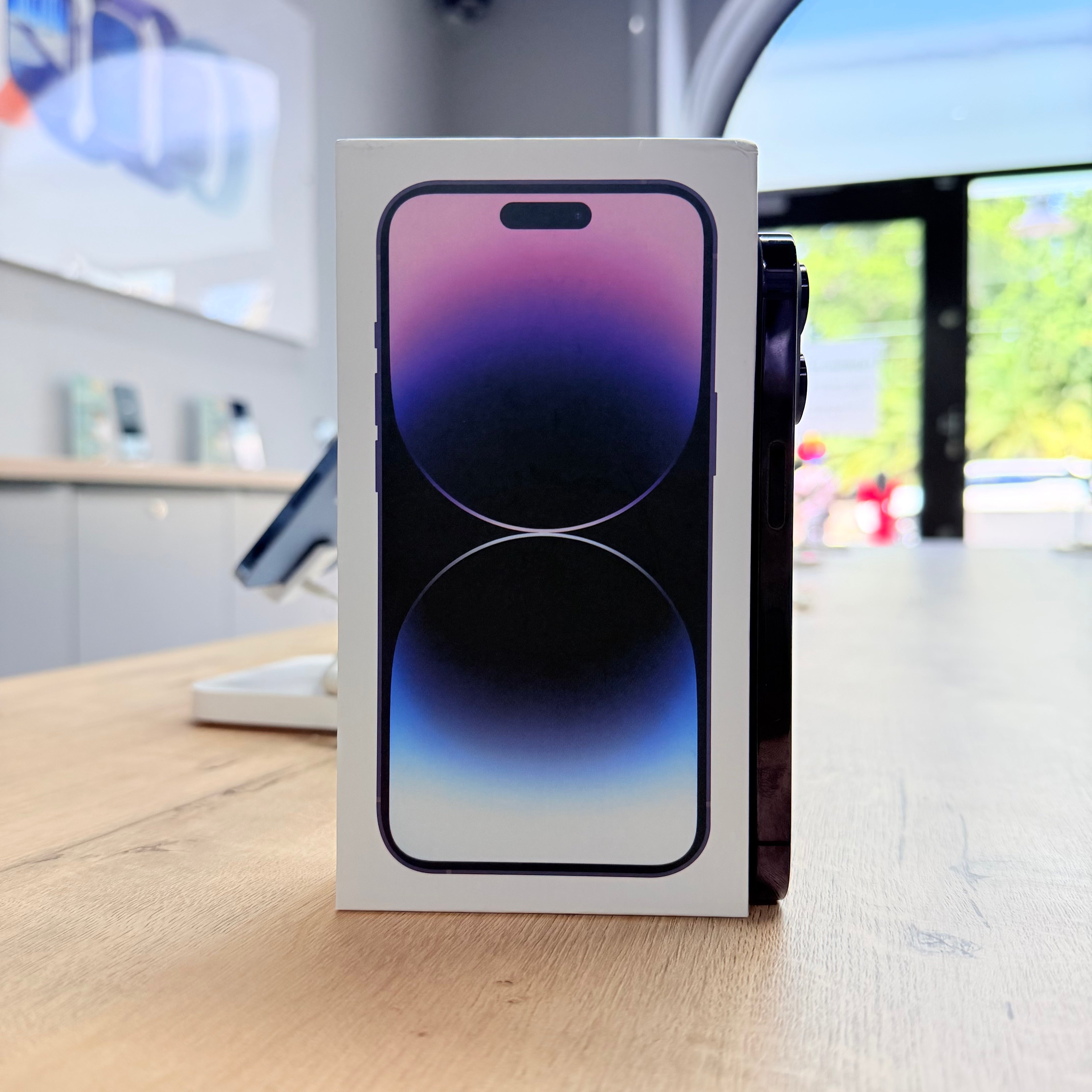 Used iPhone 14 Pro Deep Purple – 256GB (BH 100%)-thumbmail-5