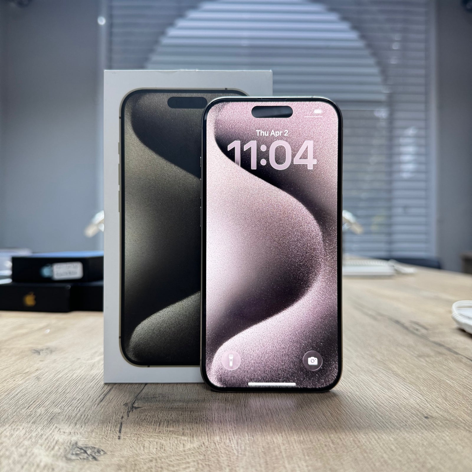 Used iPhone 15 Pro Natural Titanium – 256GB (BH 92%)
