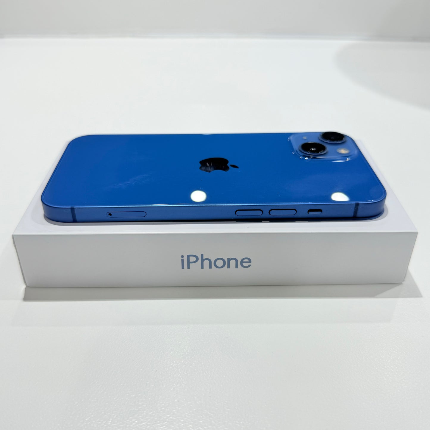 Used iPhone 13 128GB - Blue