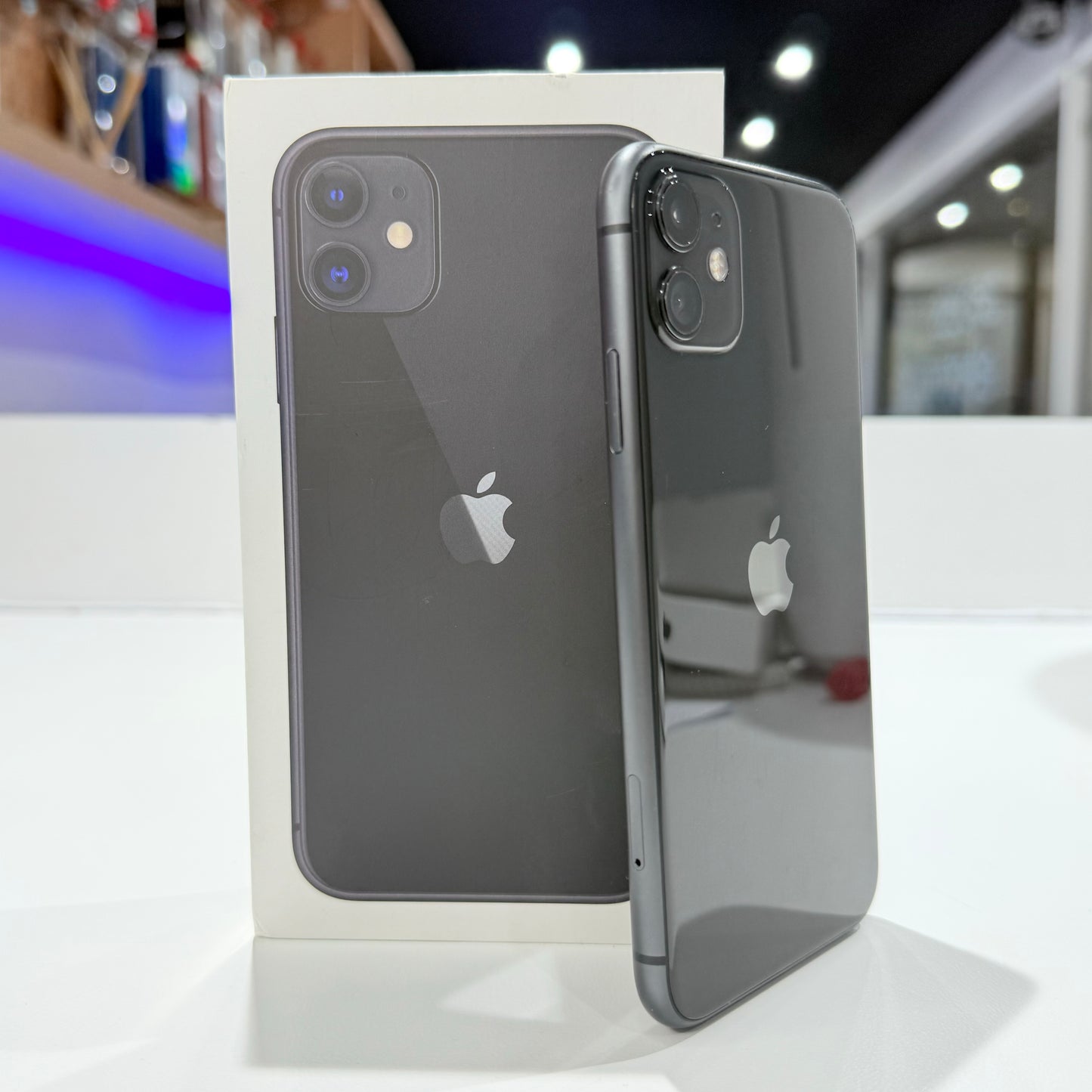 Used iPhone 11 128GB - Black