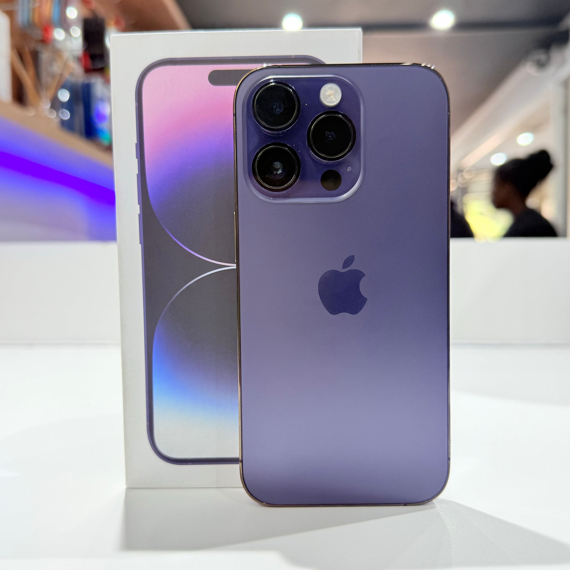 Used iPhone 14 Pro 256GB - Deep Purple