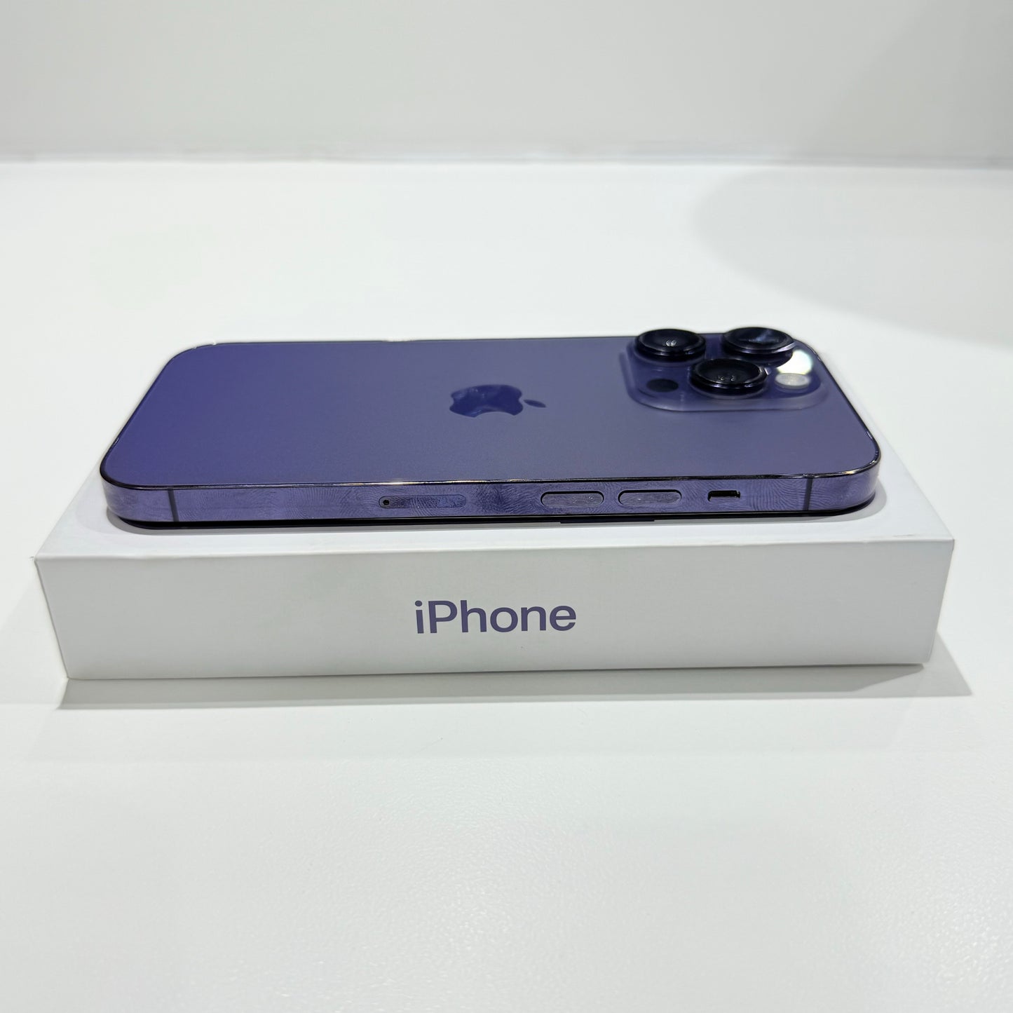 Used iPhone 14 Pro 256GB - Deep Purple
