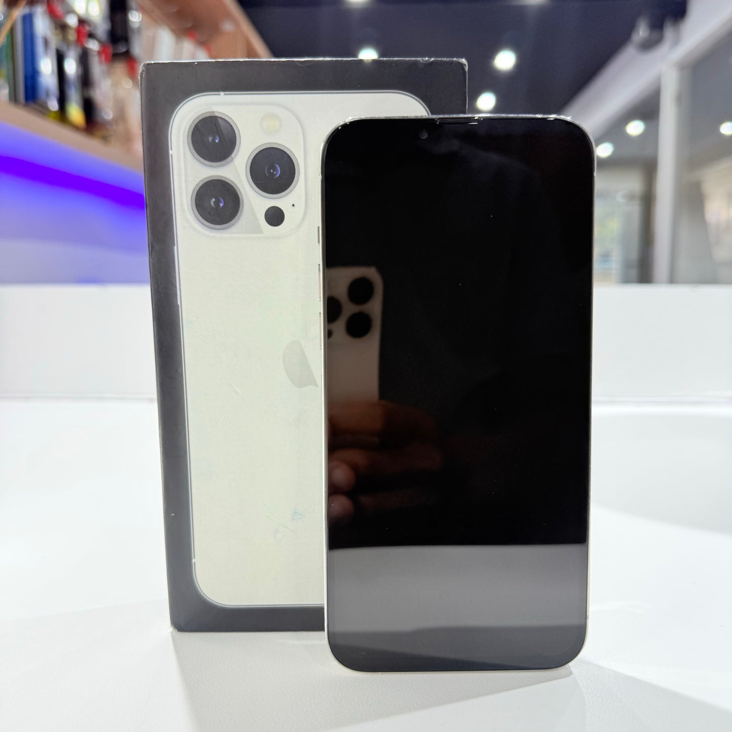 Used iPhone 13 Pro Max 256GB - Silver