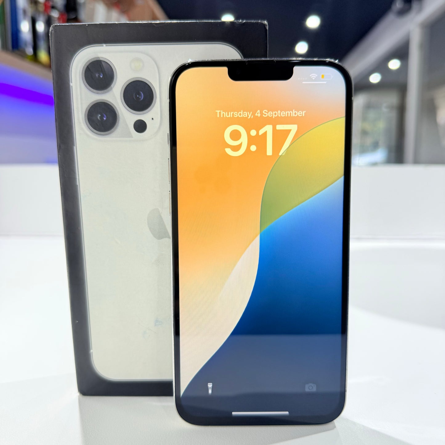 Used iPhone 13 Pro Max 256GB - Silver