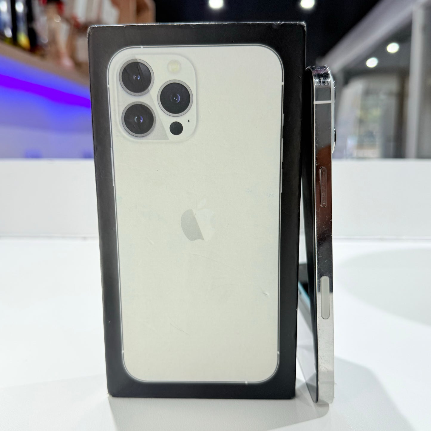 Used iPhone 13 Pro Max 256GB - Silver