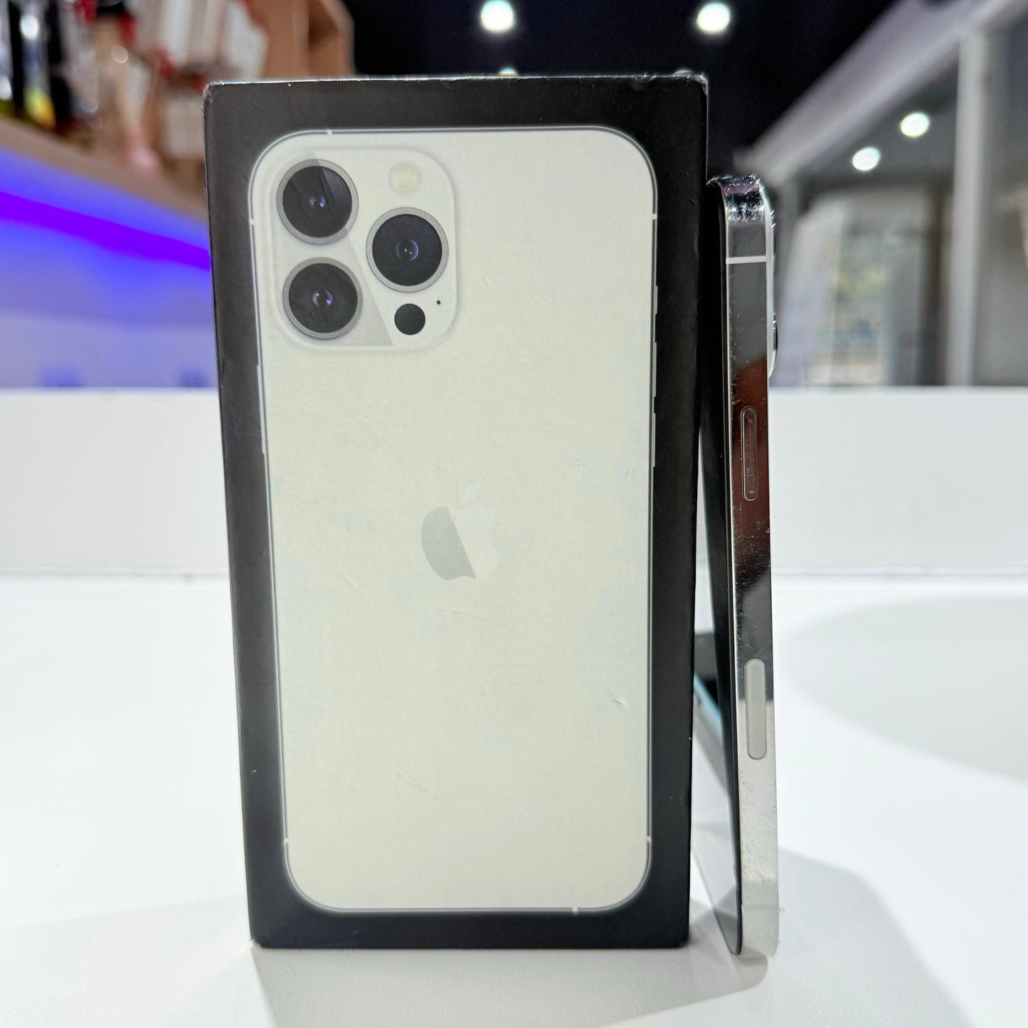 Used iPhone 13 Pro Max 256GB - Silver