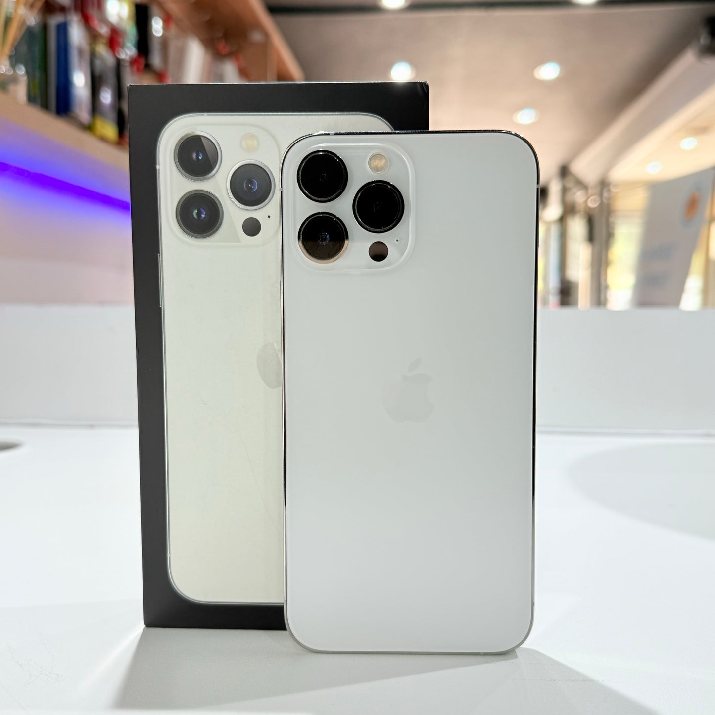 Used iPhone 13 Pro Max 128GB - Silver