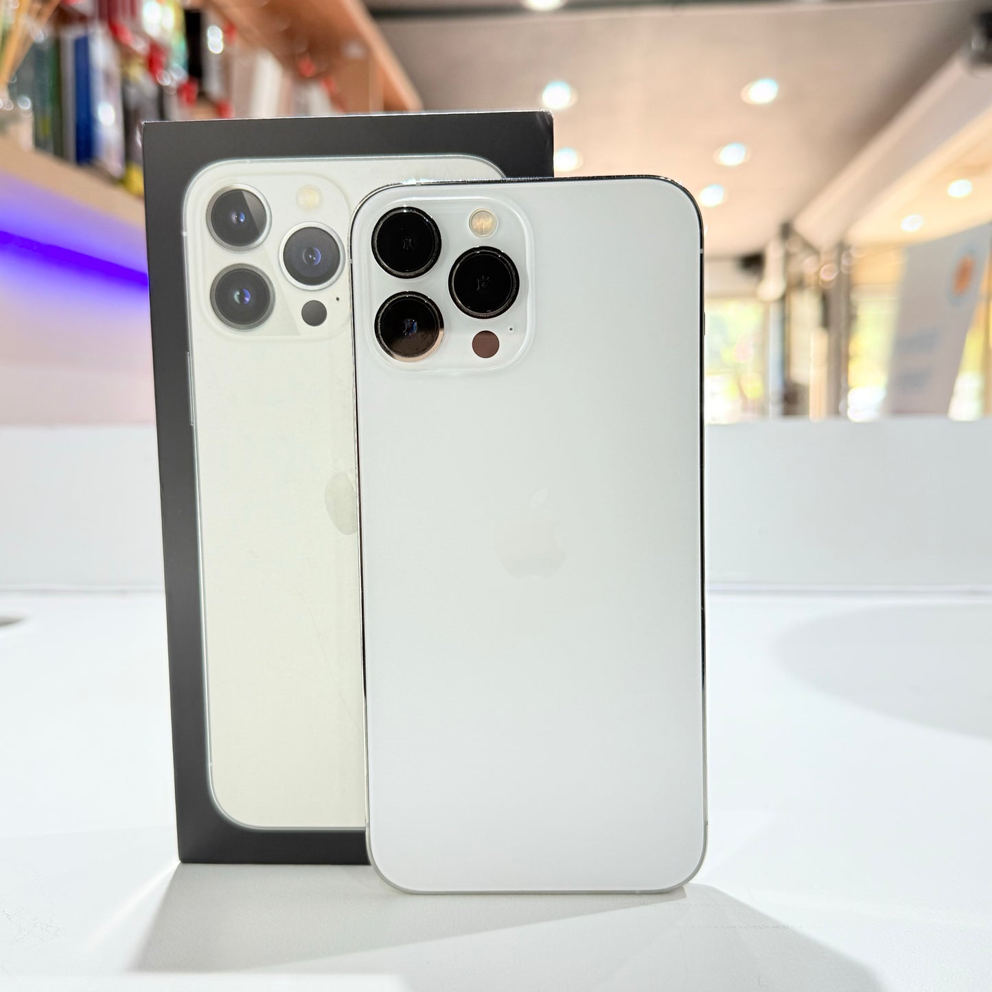 Used iPhone 13 Pro Max 128GB - Silver