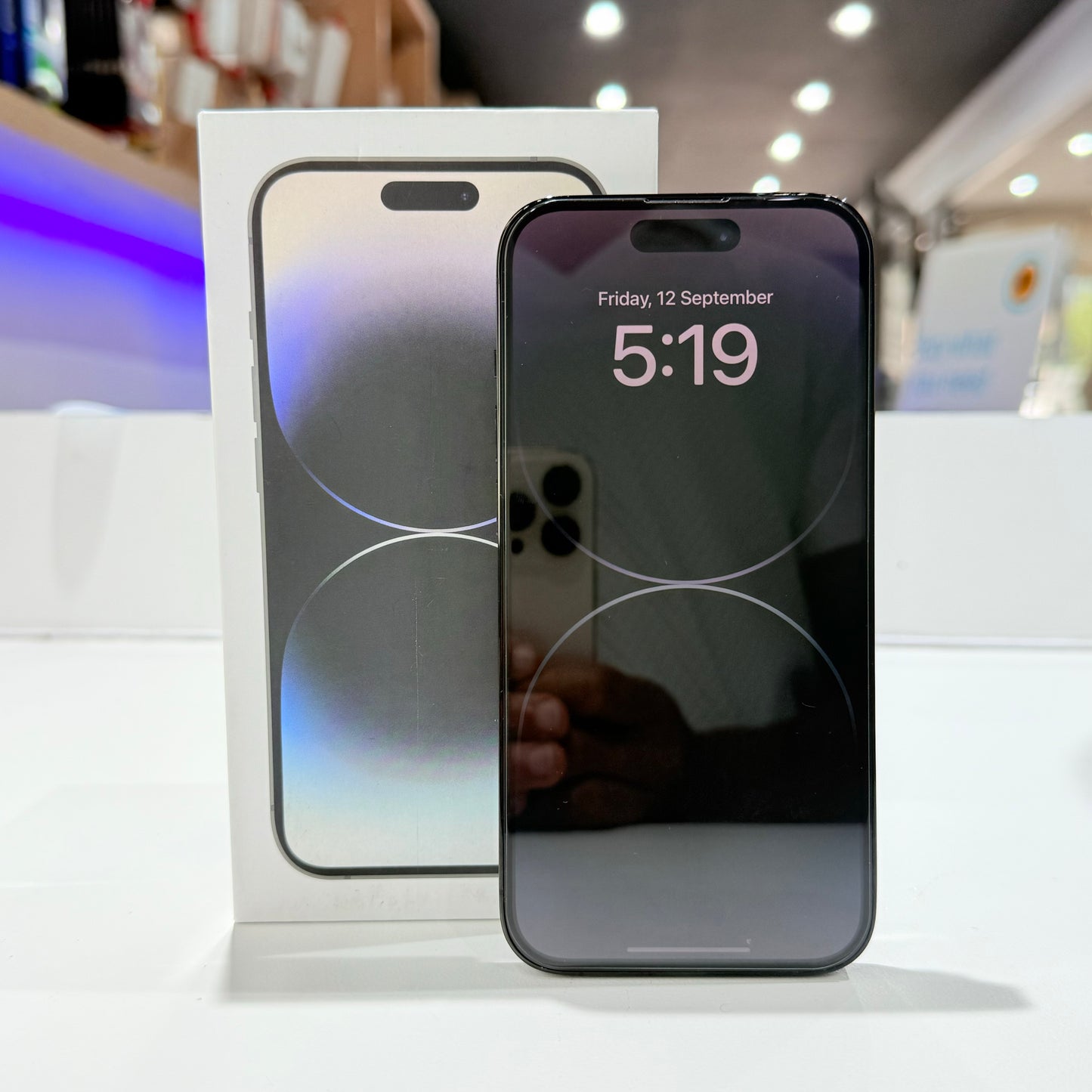 Used iPhone 14 Pro 256GB - Silver