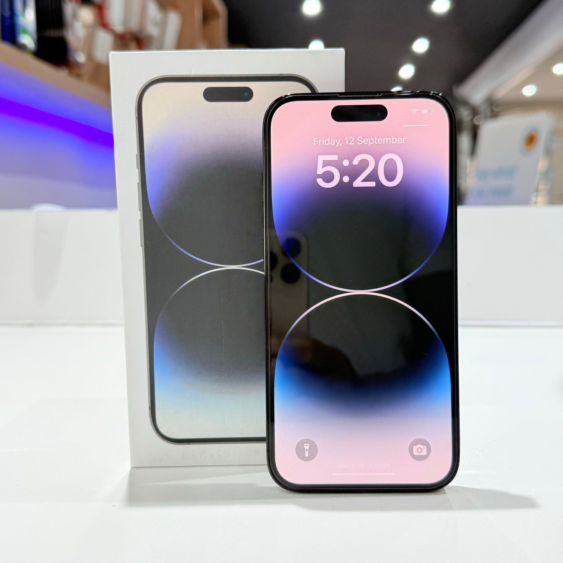 Used iPhone 14 Pro 256GB - Space Black