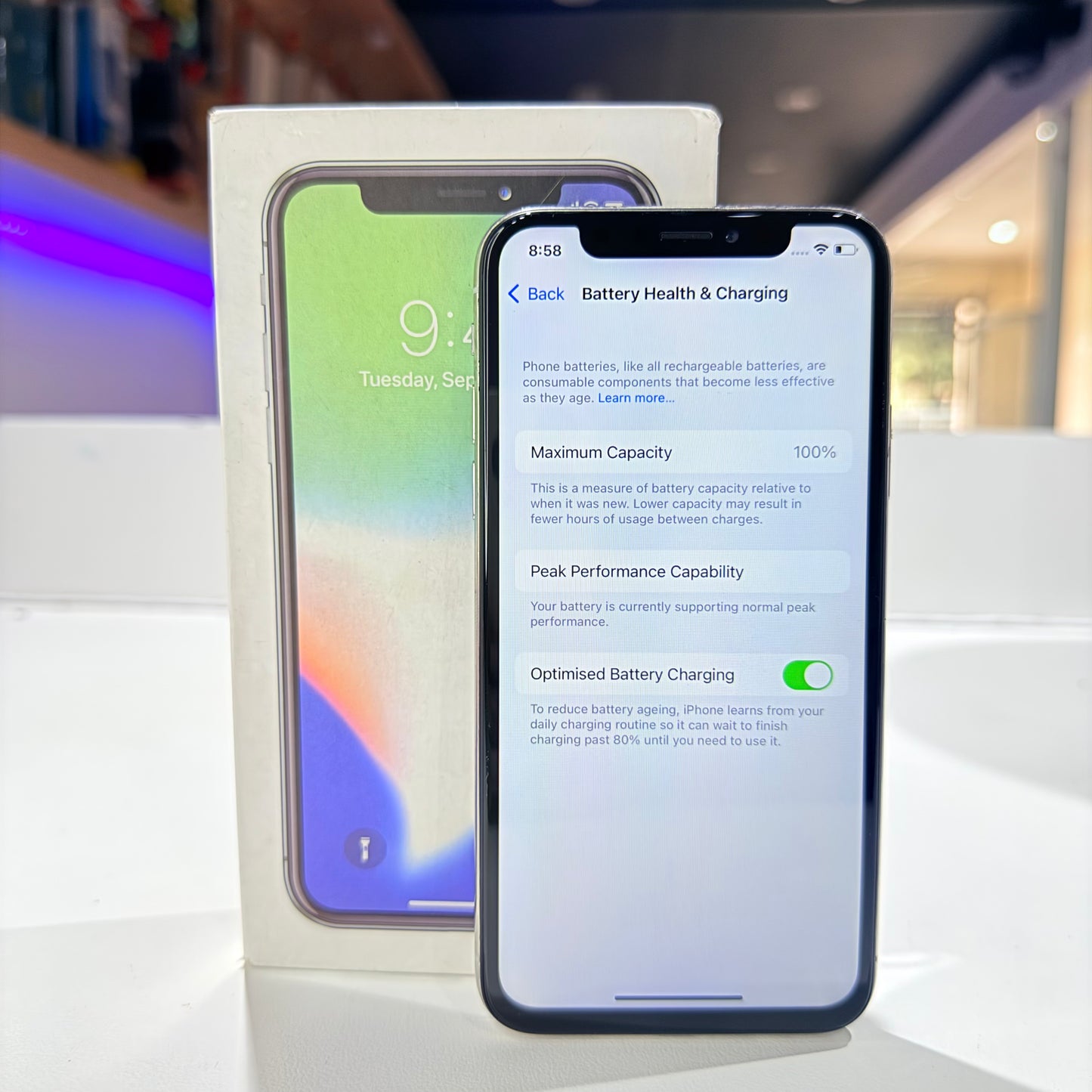 Used Iphone X 64GB - Silver