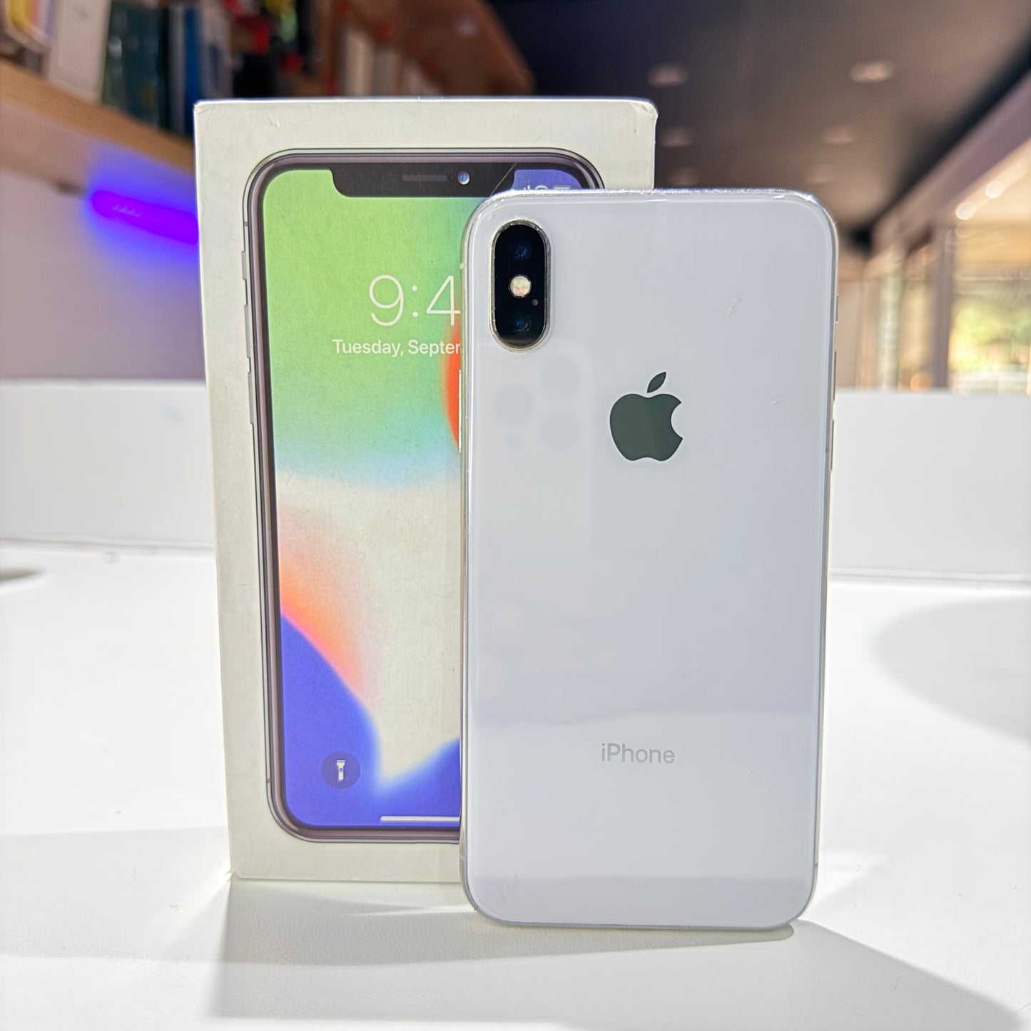 Used Iphone X 64GB - Silver