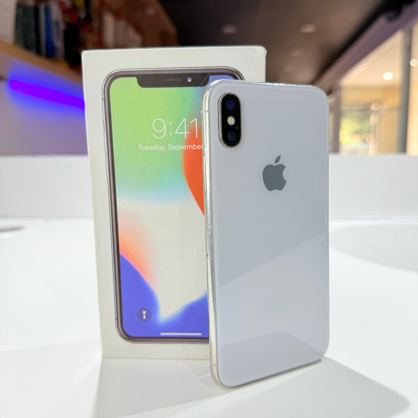 Used Iphone X 64GB - Silver