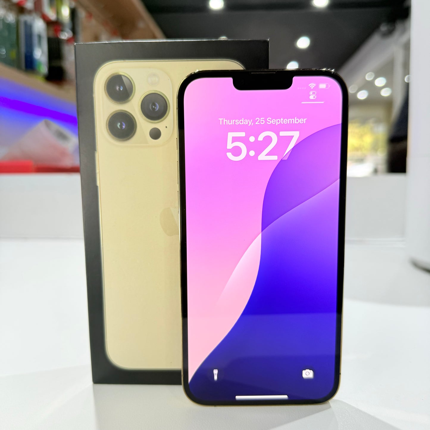 Used iPhone 13 Pro Max 256GB - Gold