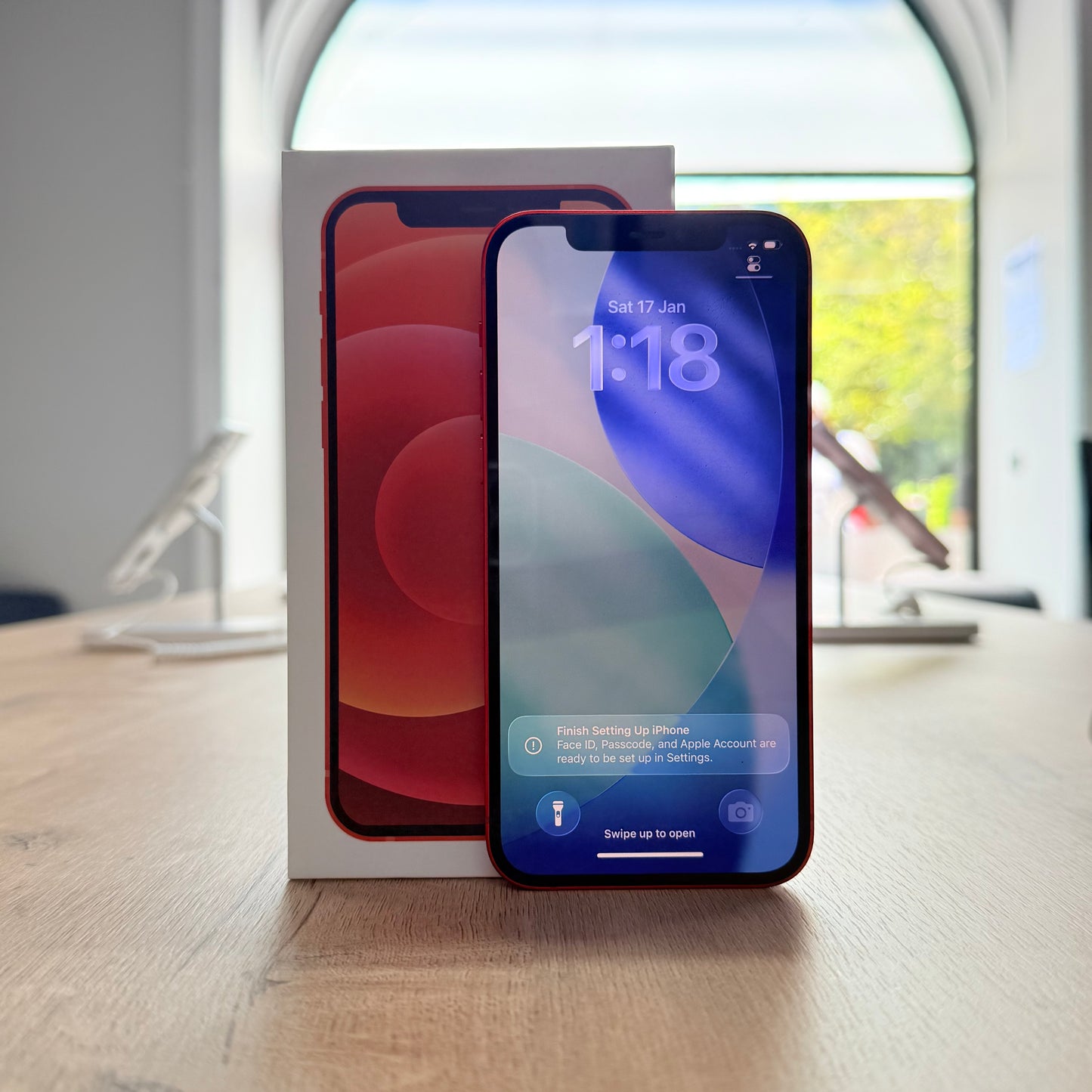 Used iPhone 12 128GB - Red/ BH 100%