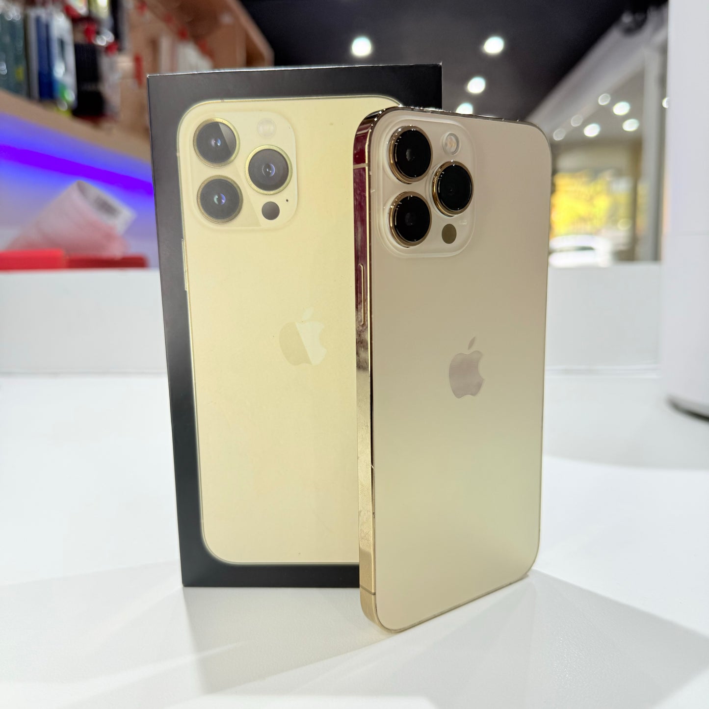 Used iPhone 13 Pro Max 256GB - Gold