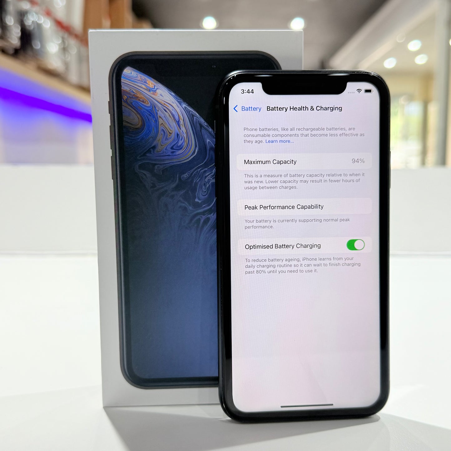 Used iPhone XR 128GB - Black
