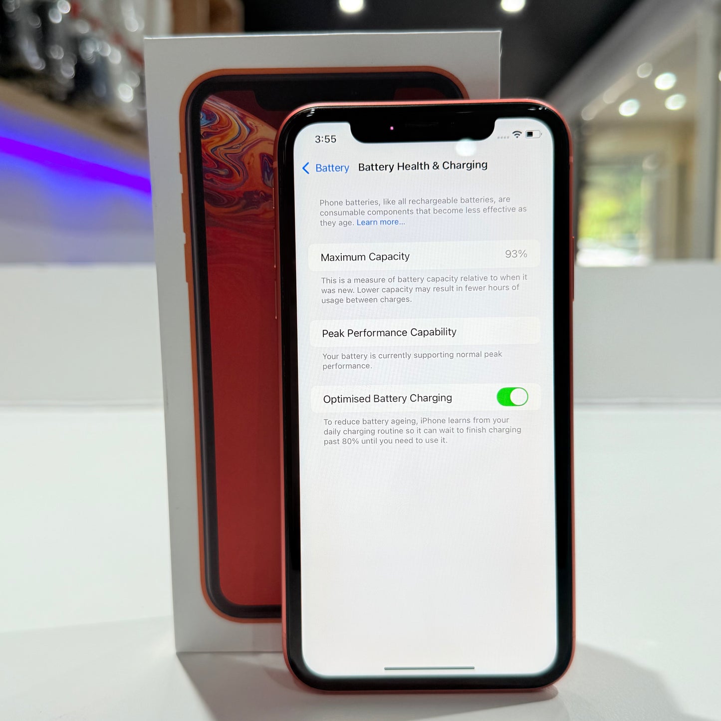 Used iPhone XR 64GB - Coral
