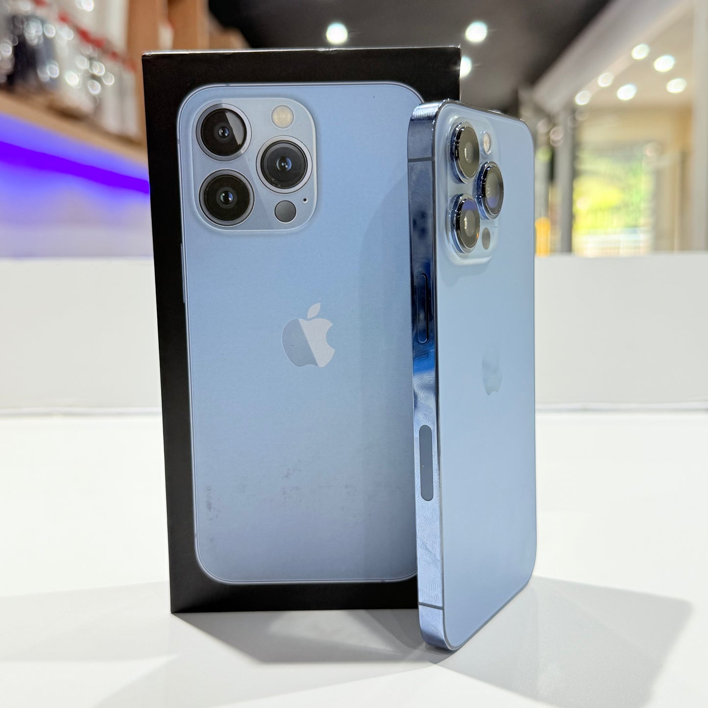 Used iPhone 13 Pro 512GB - Sierra Blue