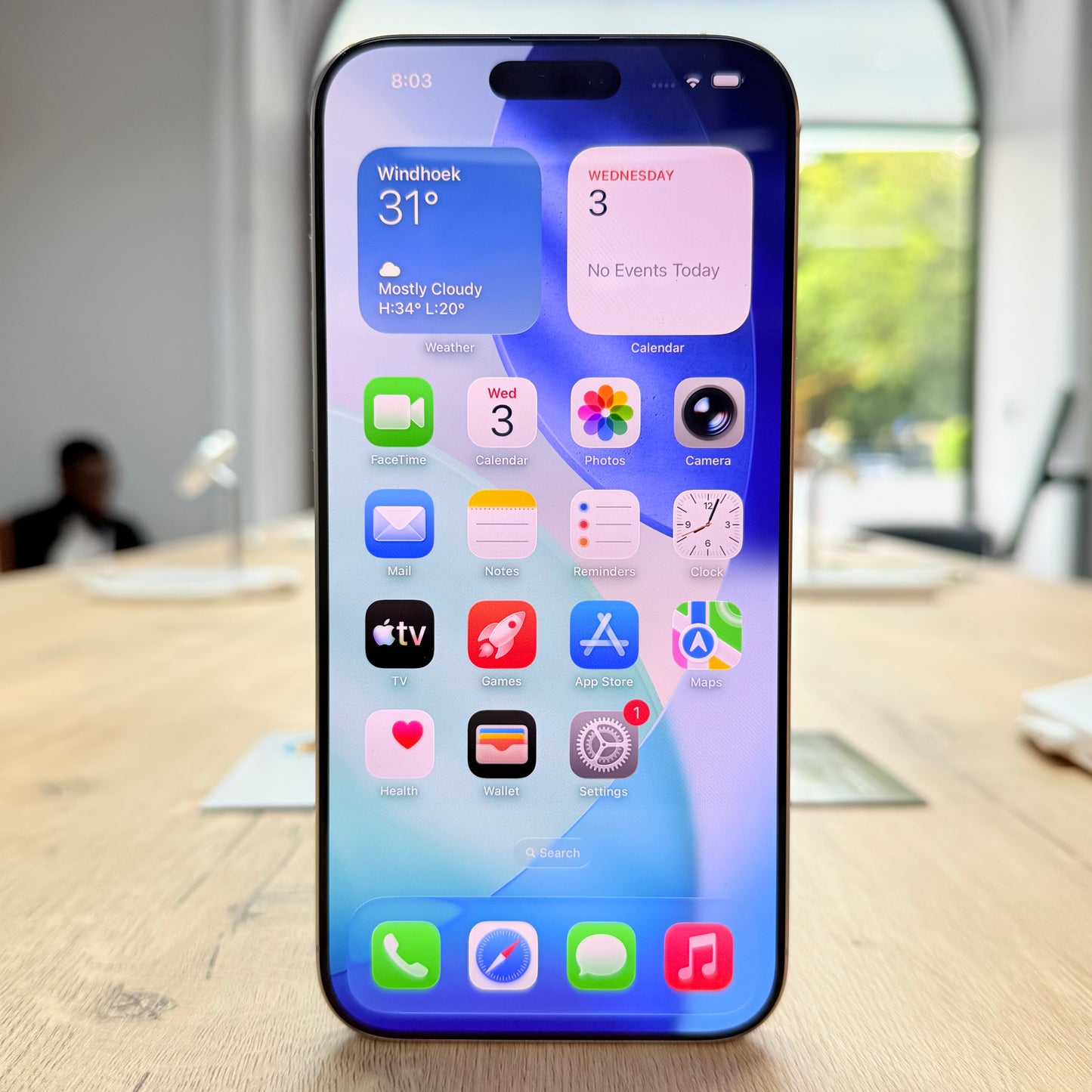 Used iPhone 16 Pro Max 256GB - White Titanium