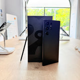 Used Samsung S22 Ultra 256GB - Phantom Black