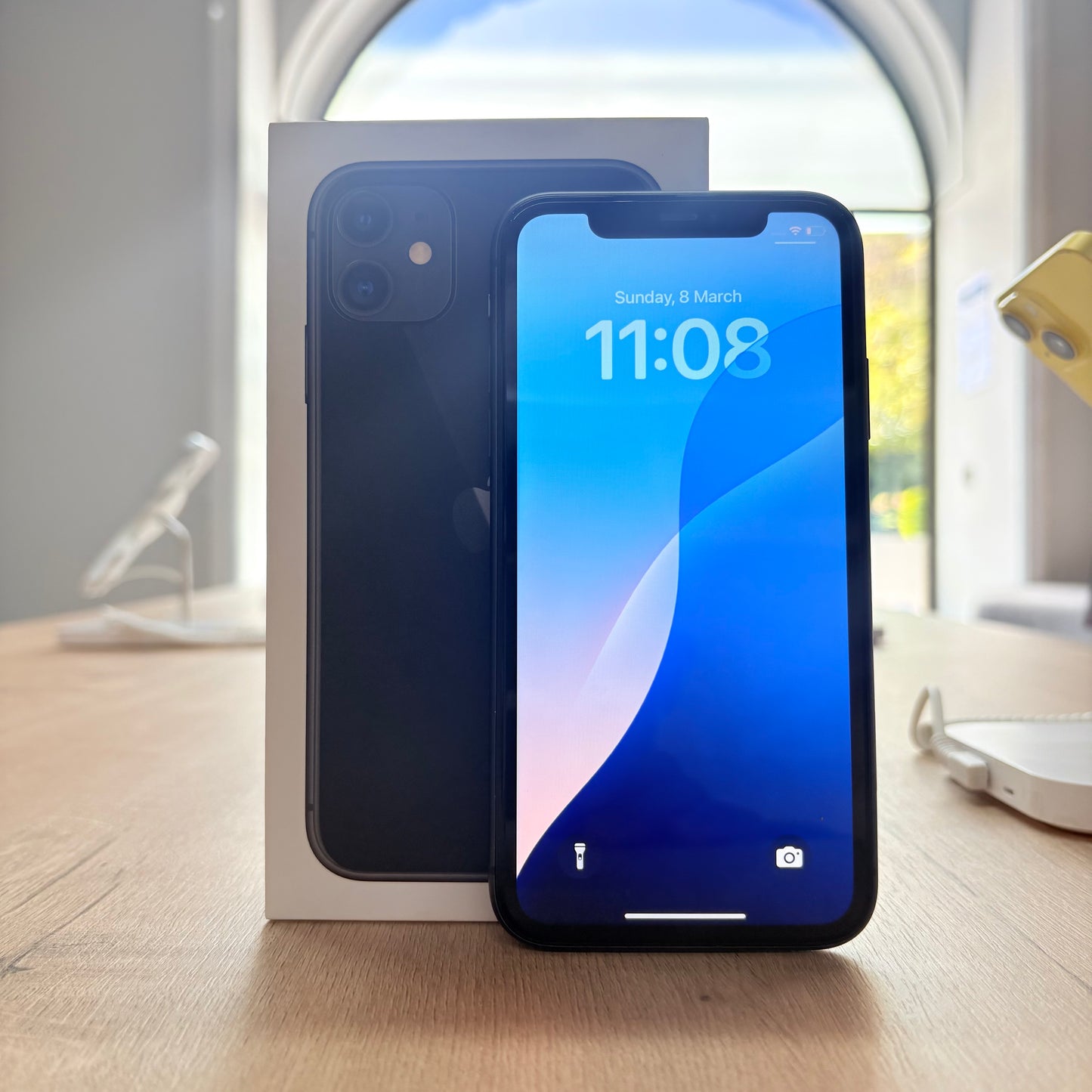 Used iPhone 11 Black - 64GB/BH 100%