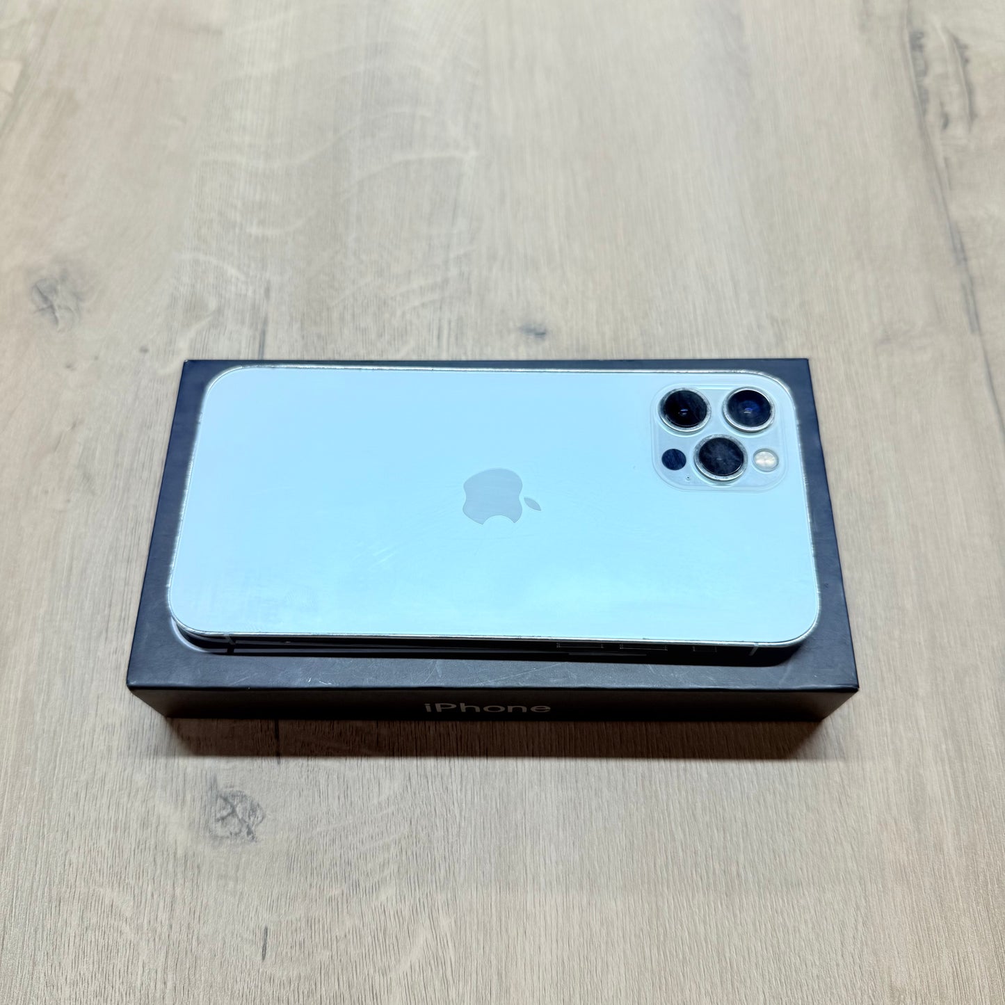 Used iPhone 12 Pro 256GB - Silver/BH -100%