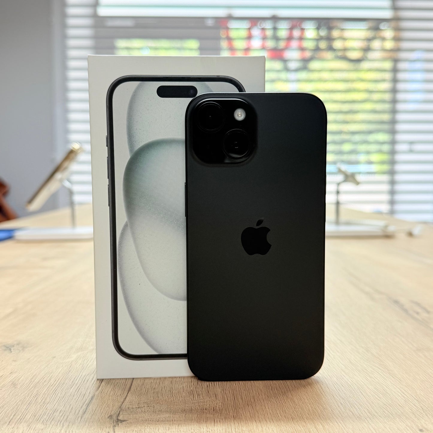 Used iPhone 15 128GB - Black/BH - 99%