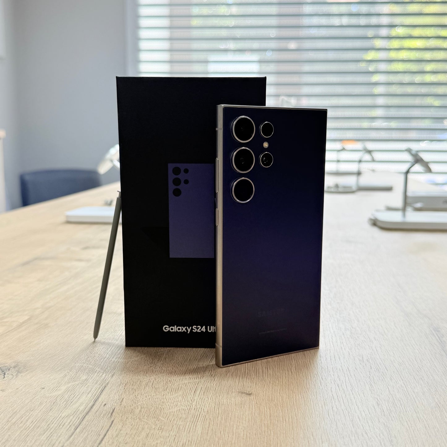 Used Samsung S24 Ultra 256GB - Violet