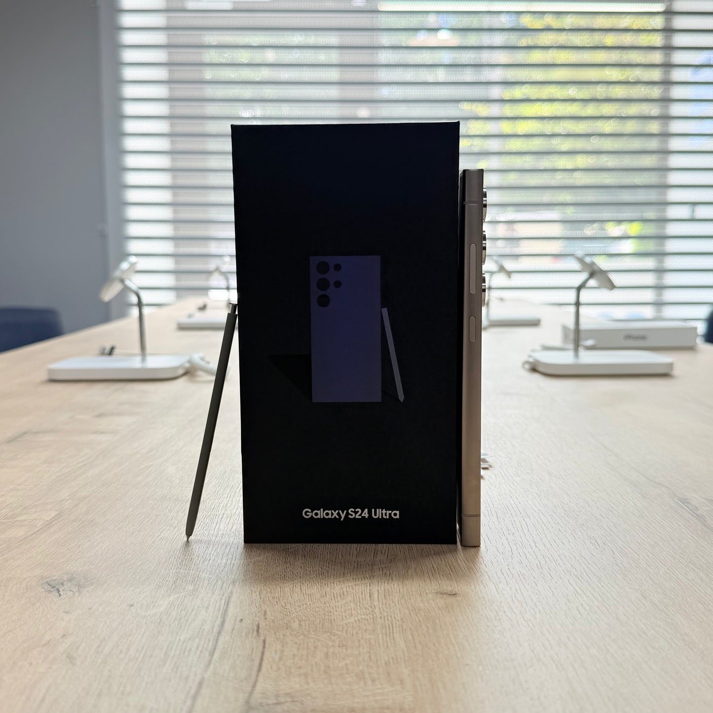 Used Samsung S24 Ultra 256GB - Violet