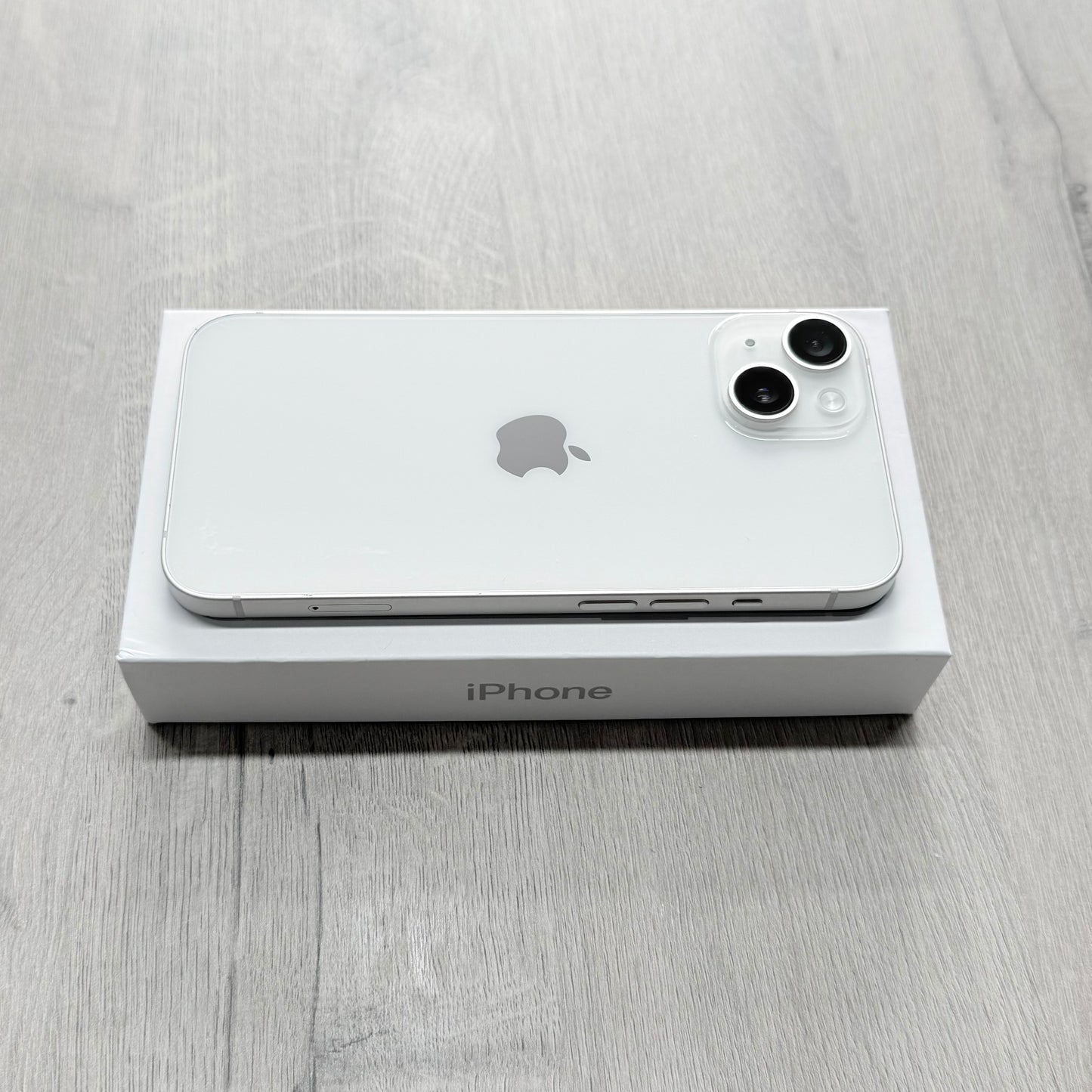 Used iPhone 14 Starlight - 128GB/ BH 95%