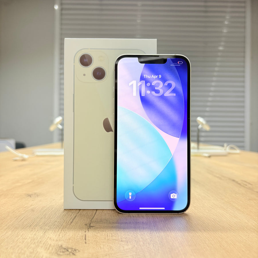 Used iPhone 13 128GB - Starlight