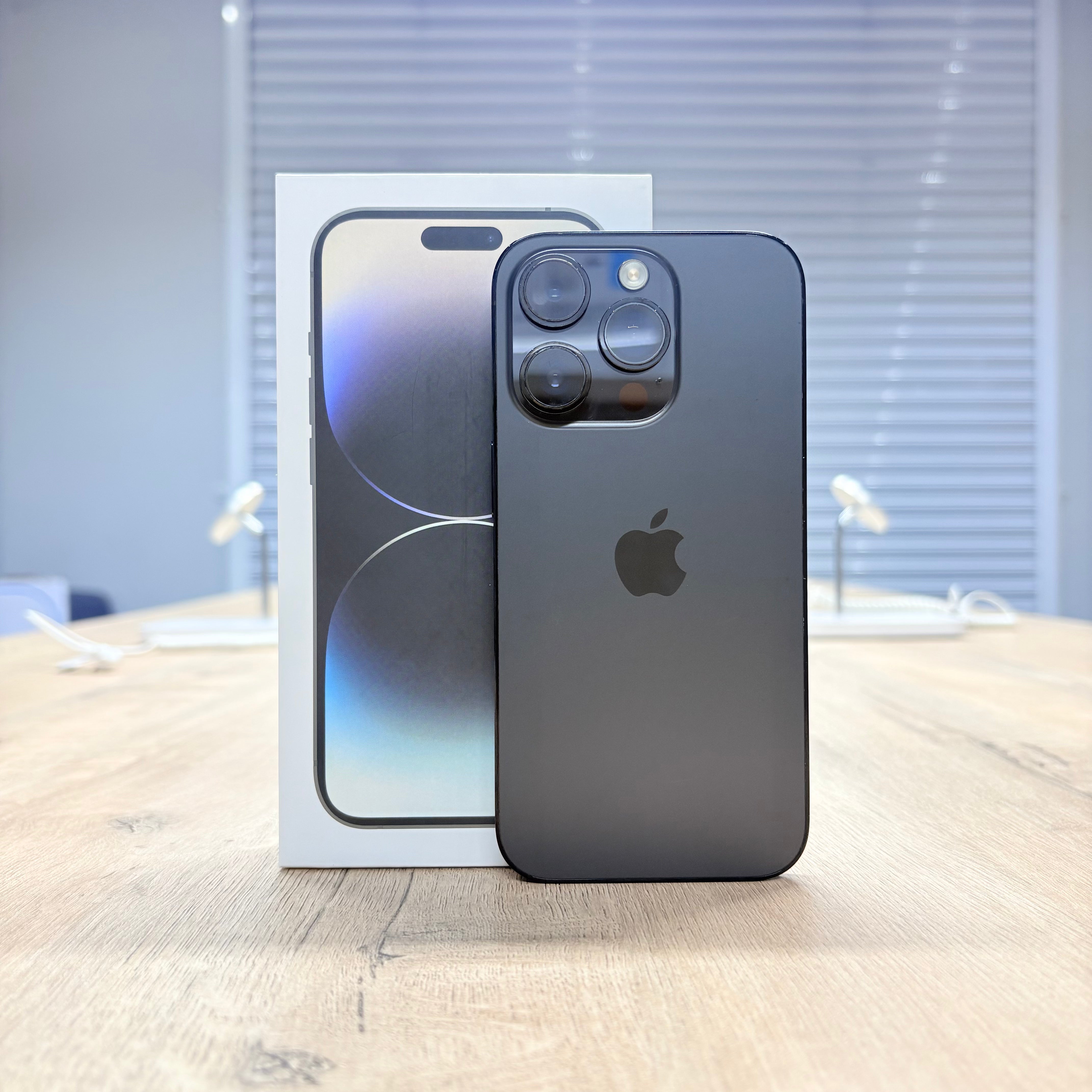 Used iPhone 14 Pro Space Black – 256GB (BH 92%)-thumbmail-4