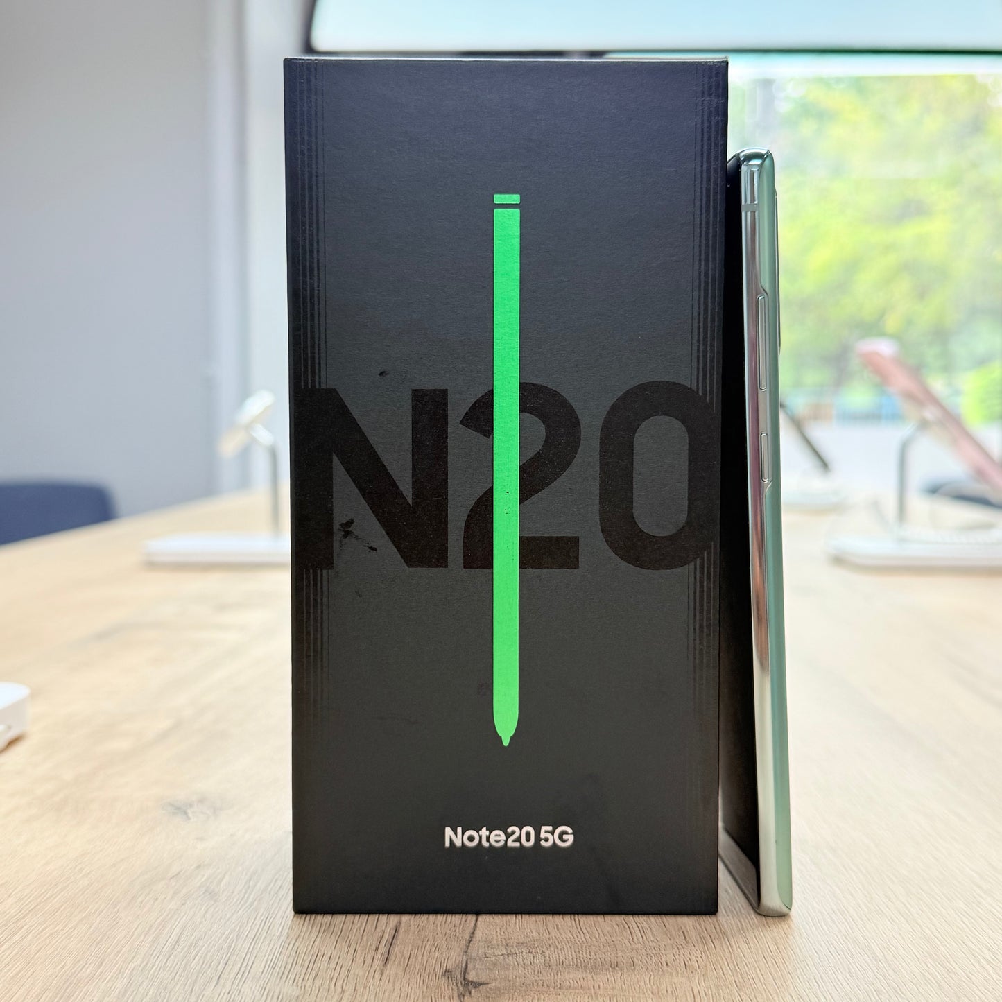 Used Samsung Note 20- Mystic Green/256GB